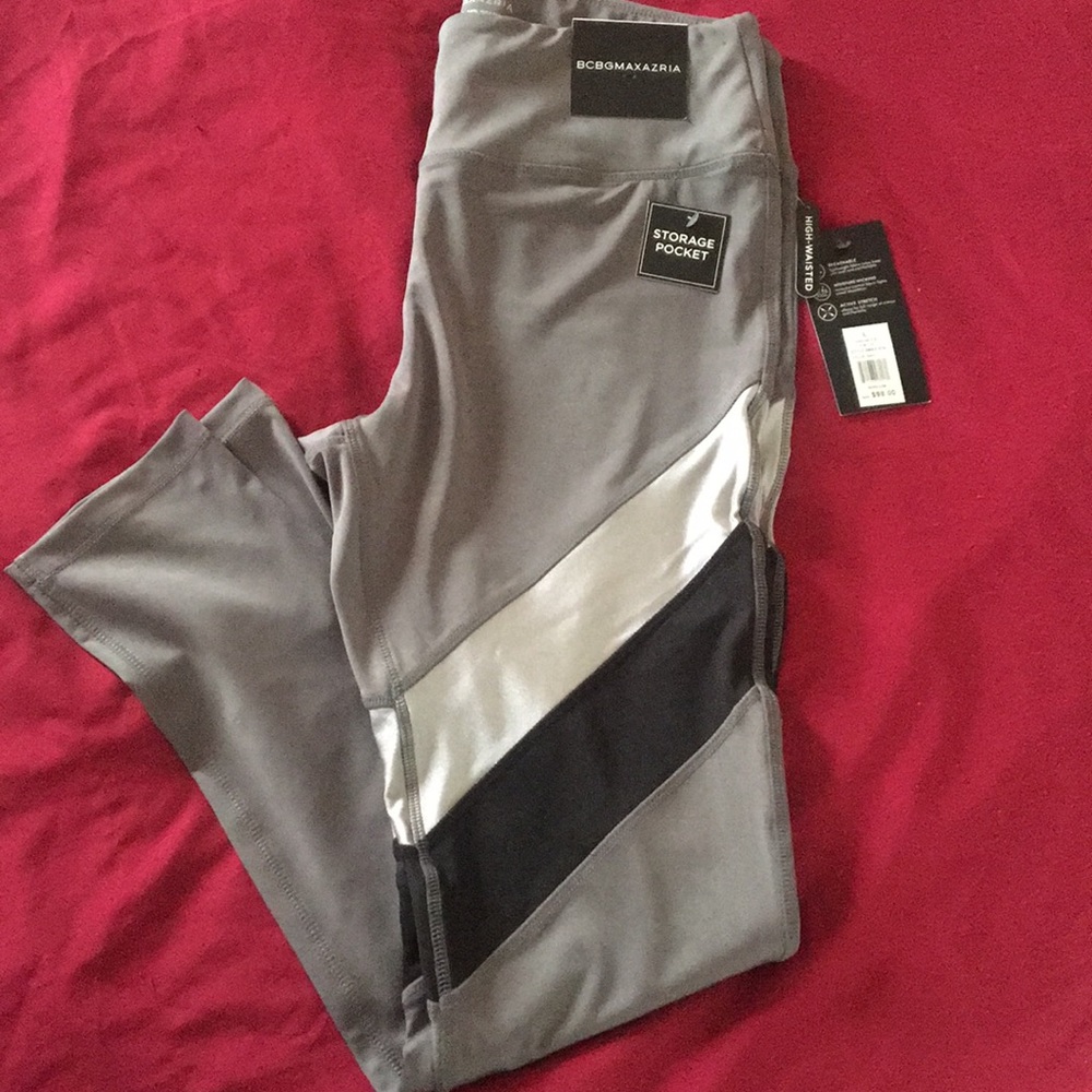 BCBGMAXAZRIA Large legging NWT!!